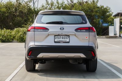 TOYOTA COROLLA CROSS 1.8 HYBRID PREMIUM ปี2022 (3ขภ9237)