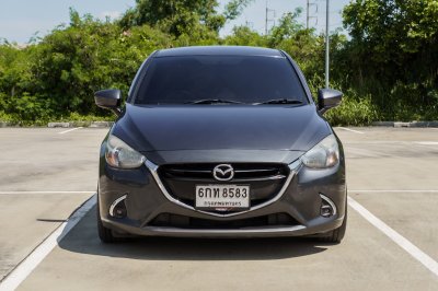 MAZDA 2 1.3 HIGH CONNECT AT ปี 2017 (6กท8583)