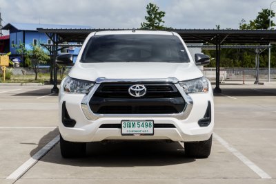 TOYOTA REVO SMART CAB 2.4 Z EDITION ENTRY ปี2021 จด2022 (3ฒท5498)