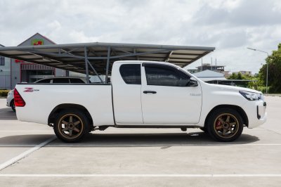 TOYOTA REVO SMART CAB 2.4 Z EDITION ENTRY ปี2021 จด2022 (3ฒท5498)