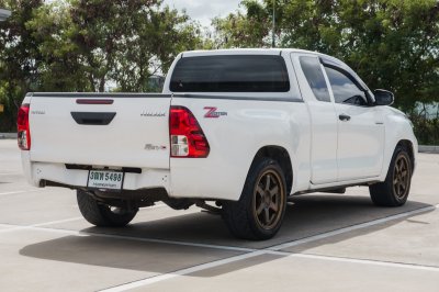TOYOTA REVO SMART CAB 2.4 Z EDITION ENTRY ปี2021 จด2022 (3ฒท5498)