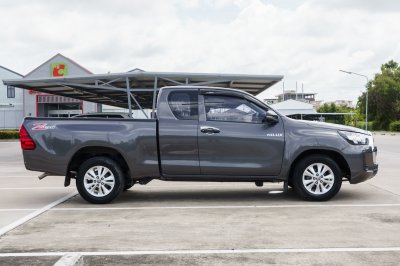 TOYOTA REVO SMART CAB 2.4 Z EDITION ENTRY AT ปี2022 จด2023 (ผธ9504)