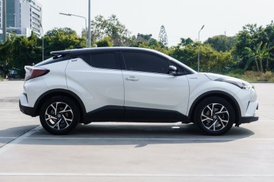 TOYOTA CHR 1.8 HV MID AT ปี 2020 (1ขด9627)