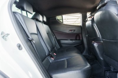 TOYOTA CHR 1.8 HV MID AT ปี 2020 (1ขด9627)