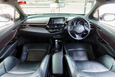 TOYOTA CHR 1.8 HV MID AT ปี 2020 (1ขด9627)