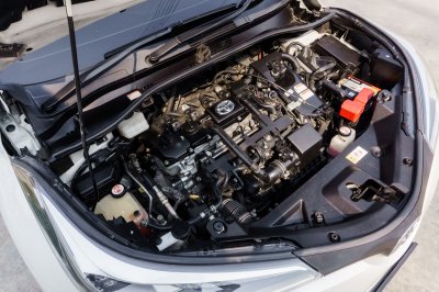 TOYOTA CHR 1.8 HV MID AT ปี 2020 (1ขด9627)