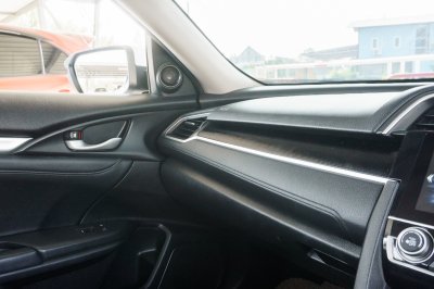 HONDA CIVIC 1.8 EL ปี2020 จด2021 (ขก3198)