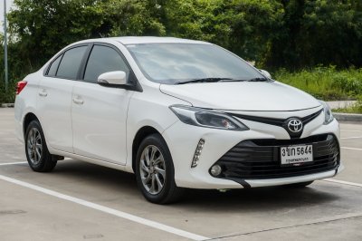 TOYOTA VIOS 1.5 MID ปี2022 (3ขก5644)