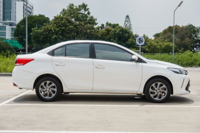 TOYOTA VIOS 1.5 MID ปี2022 (3ขก5644)