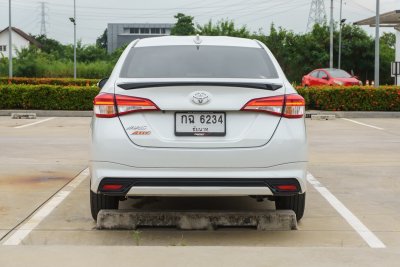 TOYOTA YARIS ATIV 1.2 SPORT PREMIUM AT ปี 2020 (กฉ6234)