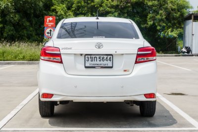 TOYOTA VIOS 1.5 MID ปี2022 (3ขก5644)