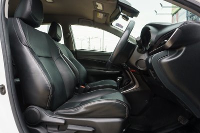 TOYOTA YARIS ATIV 1.2 SPORT PREMIUM AT ปี 2020 (กฉ6234)