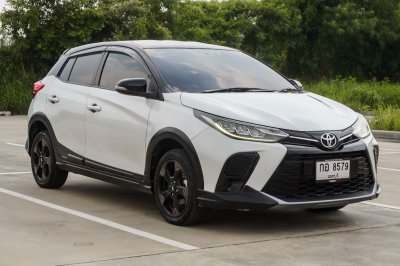 TOYOTA YARIS 1.2 SPORT X ปี2022 (กอ8579)