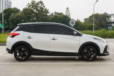 TOYOTA YARIS 1.2 SPORT X ปี2022 (กอ8579)