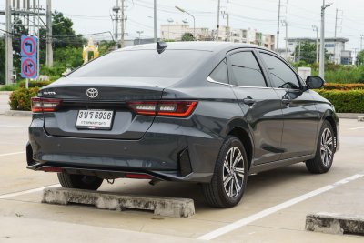 TOYOTA YARIS ATIV 1.2 PREMIUM LUXURY AT ปี 2022 (3ขร6936)