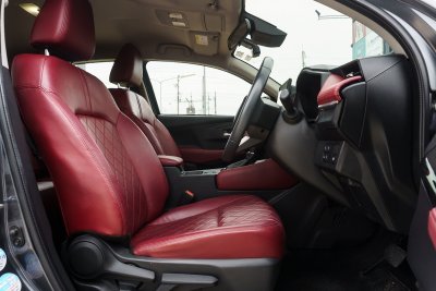 TOYOTA YARIS ATIV 1.2 PREMIUM LUXURY AT ปี 2022 (3ขร6936)