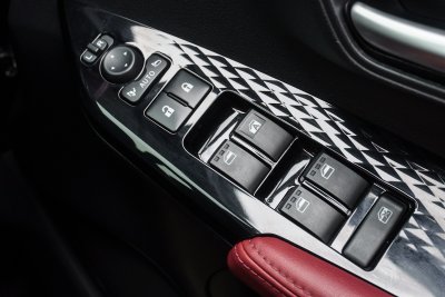 TOYOTA YARIS ATIV 1.2 PREMIUM LUXURY AT ปี 2022 (3ขร6936)