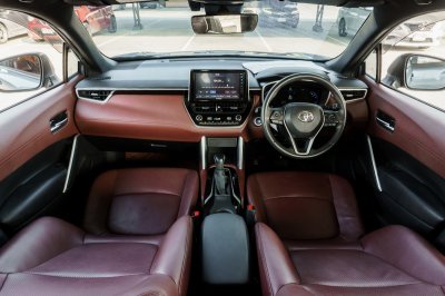 TOYOTA COROLLA CROSS 1.8 HYBRID PREMIUM SAFETY ปี2020 (3ขฆ1268)