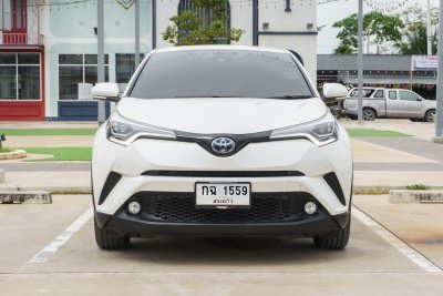 TOYOTA CH-R 1.8 HYBRID HIGH ปี2018 (กฉ1559)