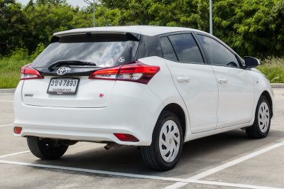 TOYOTA YARIS 1.2 ENTRY AT ปี 2022 (3ขง7893)