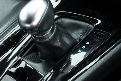 TOYOTA CH-R 1.8 HYBRID HIGH ปี2018 (7กล5325)