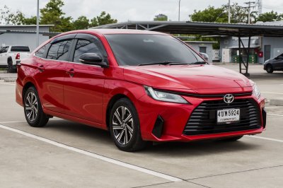 TOYOTA YARIS ATIV 1.2 PREMIUM LUXURY AT ปี 2023 (4ขพ5924)
