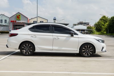 HONDA CITY 1.0 RS ปี2023 (5ขต4126)