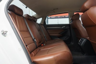 HONDA ACCORD 1.5 EL TURBO ปี2021 (9กณ664)