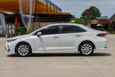 TOYOTA ALTIS 1.6 G AT ปี2021 (1ขส7869)