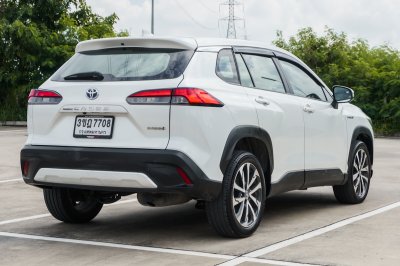 TOYOTA COROLLA CROSS 1.8 HYBRID PREMIUM ปี2022 (3ขฏ7708)