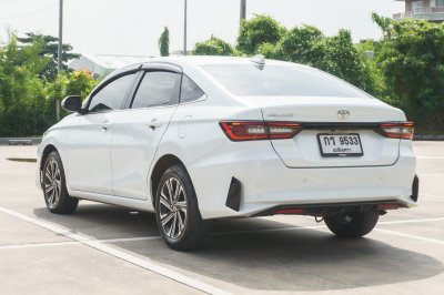 TOYOTA YARIS ATIV 1.2 PREMIUM ปี2024 (กร9533)