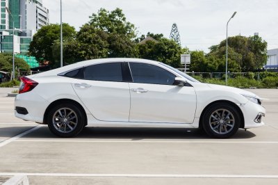 HONDA CIVIC 1.8 EL ปี2021 (2ขฉ6928)