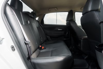 TOYOTA YARIS ATIV 1.2 PREMIUM ปี2024 (กร9533)