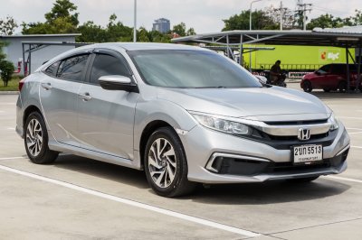 HONDA CIVIC 1.8 E ปี2021 (2ขก5513)