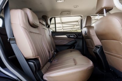 ISUZU MU-X 1.9 ULTIMATE ปี2023 (3ขศ7886)