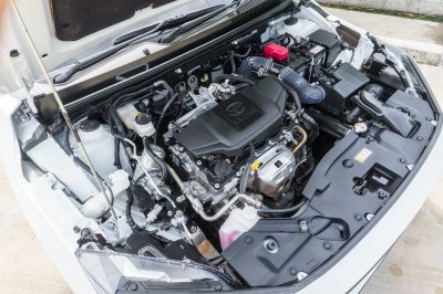 TOYOTA YARIS ATIV 1.2 PREMIUM ปี2024 (กร9533)