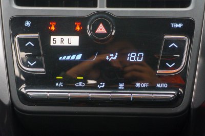 TOYOTA YARIS 1.2 SMART ปี2023 (กฉ391)