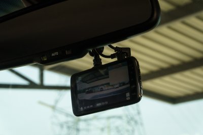 TOYOTA CAMRY 2.5 HYBRID NAVI AT ปี2017 (7กก5174)