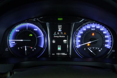 TOYOTA CAMRY 2.5 HYBRID NAVI AT ปี2017 (7กก5174)