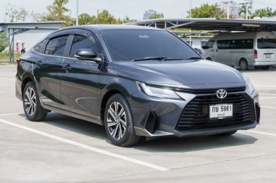 TOYOTA YARIS ATIV 1.2 PREMIUM LUXURY ปี2023 (กษ5961)