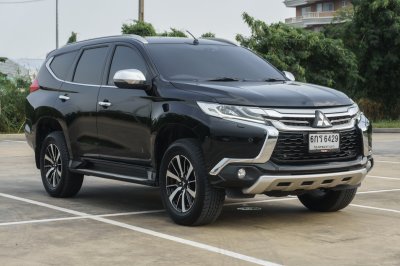 MITSUBISHI PAJERO SPORT 2.4 GT ปี2017 (6กร6429)