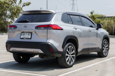 TOYOTA COROLLA CROSS 1.8 HYBRID PREMIUM ปี2021 จด2022 (2ขถ7157)