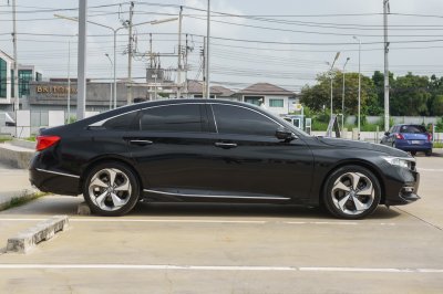 HONDA ACCORD 2.0 E:HEV TECH ปี2022 (3ขท1582)