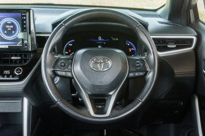 TOYOTA COROLLA CROSS 1.8 HYBRID PREMIUM ปี2021 จด2022 (2ขถ7157)