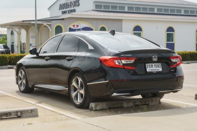 HONDA ACCORD 2.0 E:HEV TECH ปี2022 (3ขท1582)