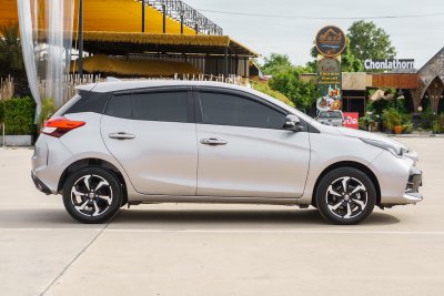 TOYOTA YARIS 1.2 SMART ปี2023 (กง3984)