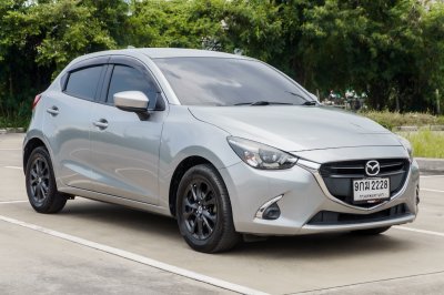MAZDA 2 1.3 SPORT HIGH CONNECT AT ปี 2019 (9กฆ2228)