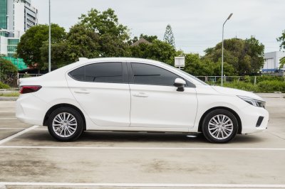 HONDA CITY 1.0 V ปี2023 (4ขญ1867)