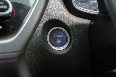 TOYOTA COROLLA CROSS 1.8 HYBRID PREMIUM ปี2022 (3ขท4188)