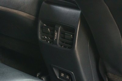 TOYOTA COROLLA CROSS 1.8 HYBRID PREMIUM ปี2022 (3ขท4188)